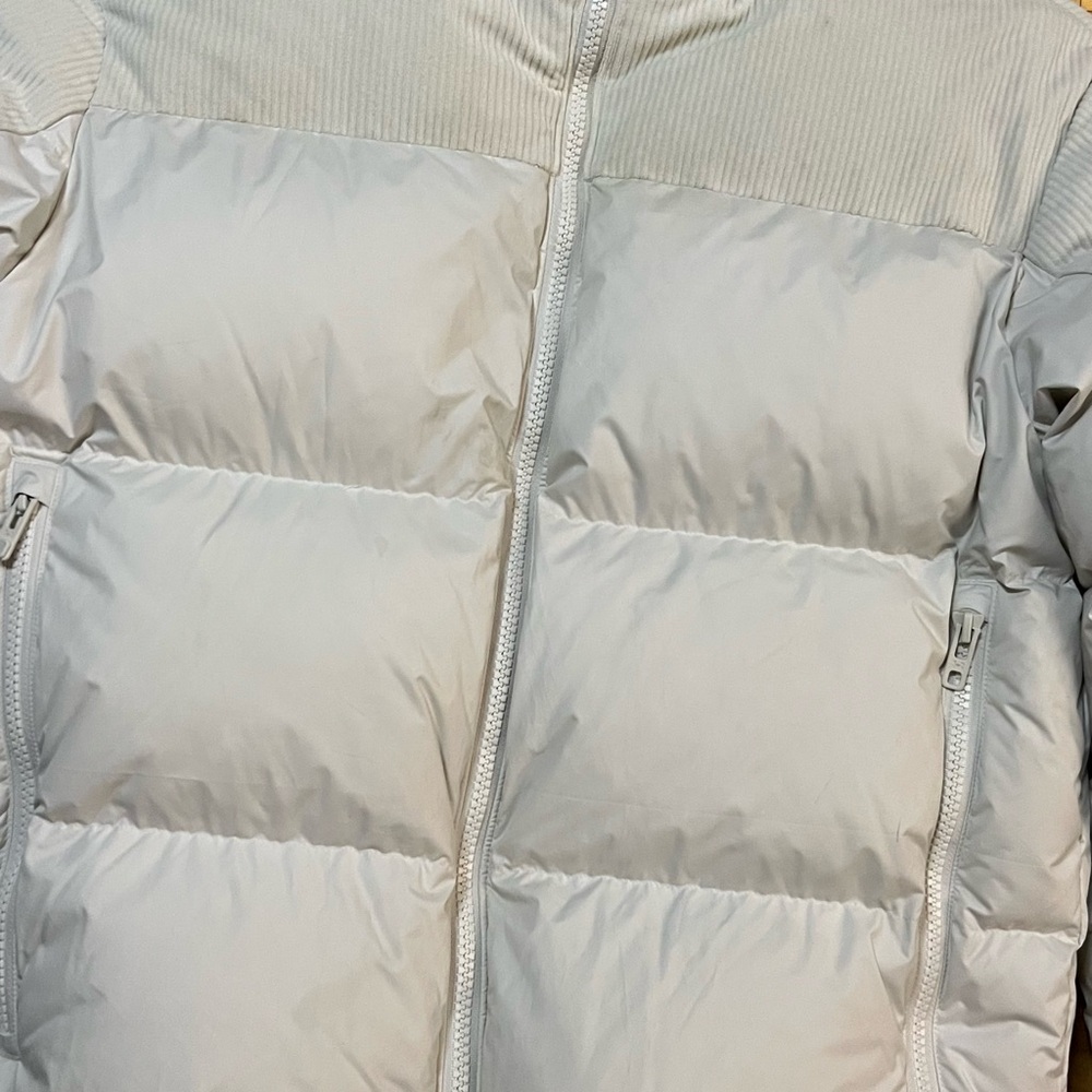 Under Armour Cream White Puffer Jacket - Picture 2 of 5